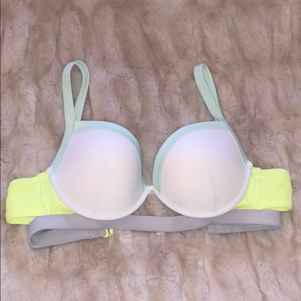 PINK Victoria’s Secret Bikini